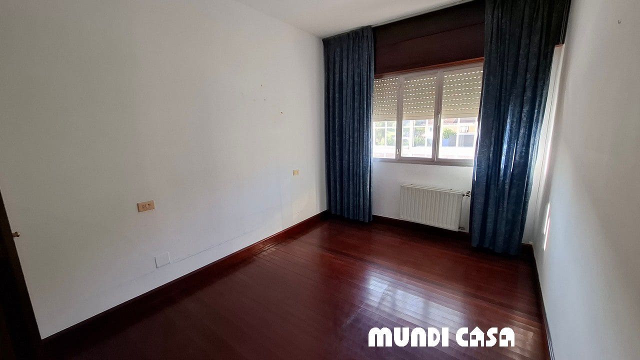 6 soveværelse Byhus til salg i Boiro med garage - € 285.000 (Ref: 9149676)