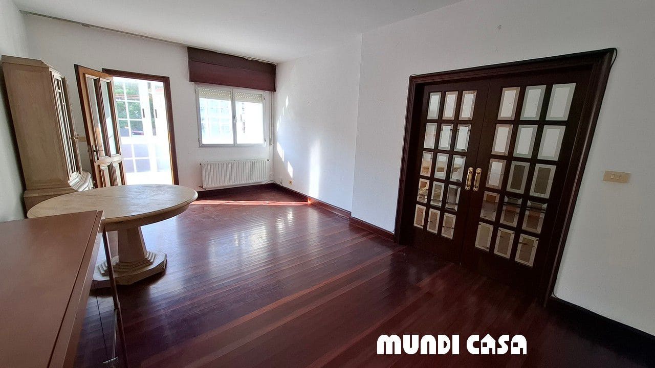 6 soveværelse Byhus til salg i Boiro med garage - € 285.000 (Ref: 9149676)