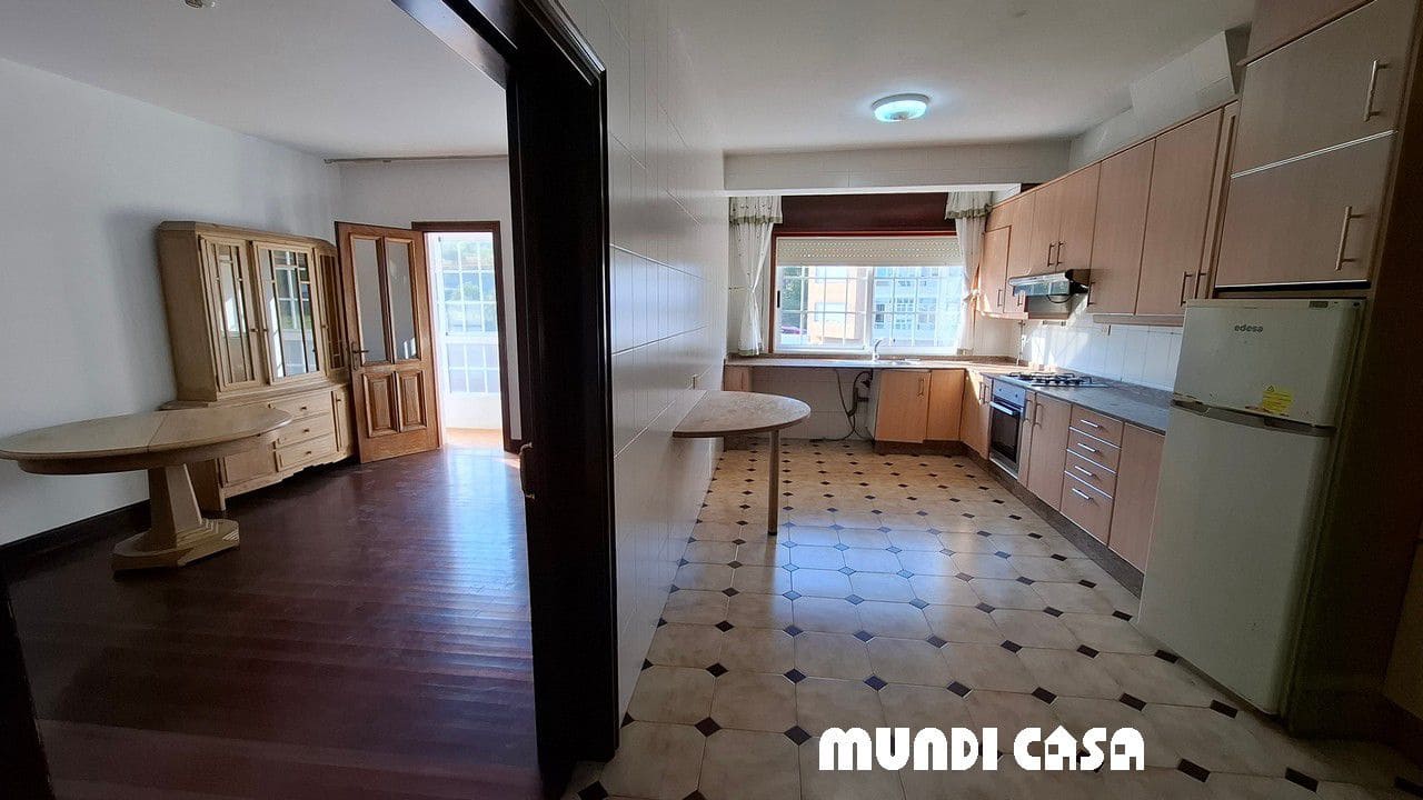 6 soveværelse Byhus til salg i Boiro med garage - € 285.000 (Ref: 9149676)