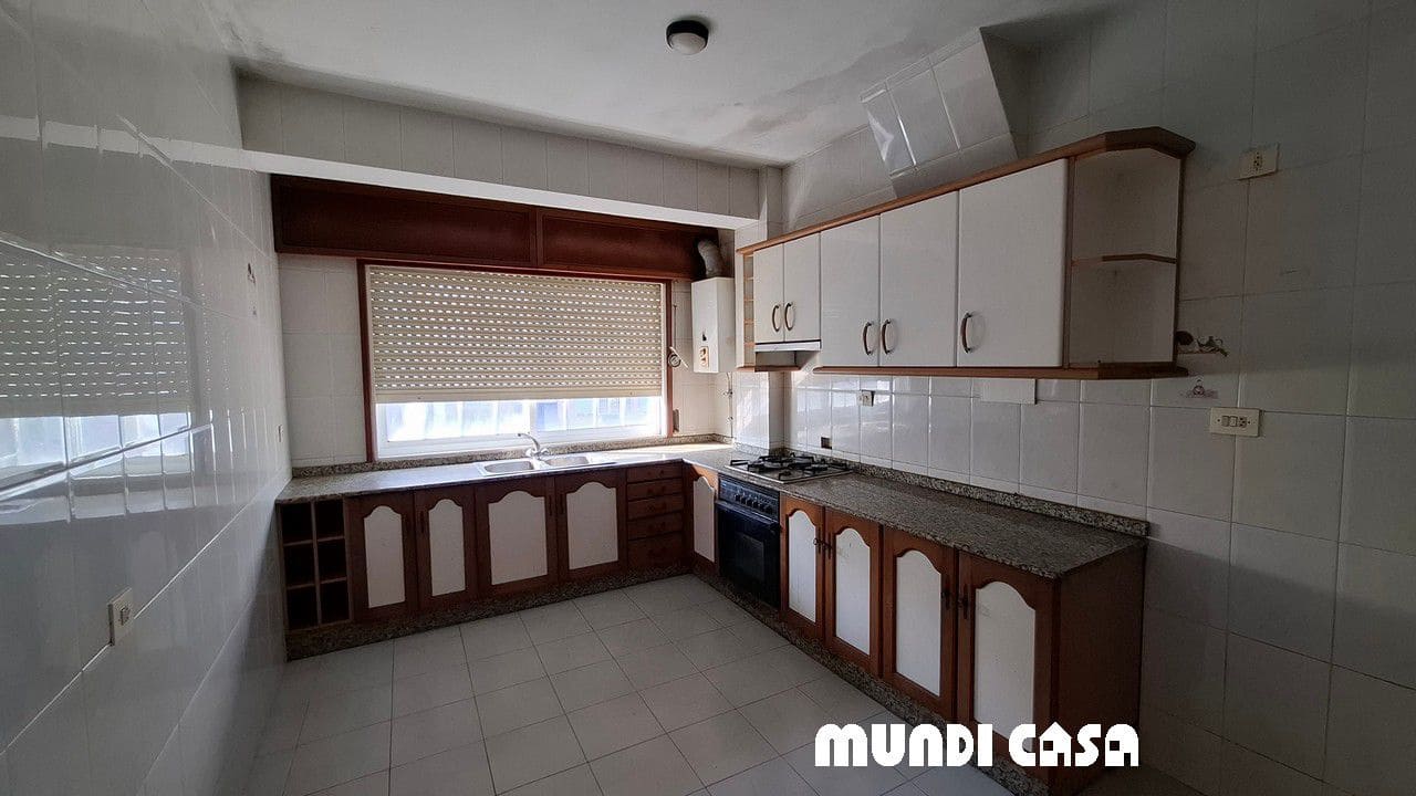 6 soveværelse Byhus til salg i Boiro med garage - € 285.000 (Ref: 9149676)