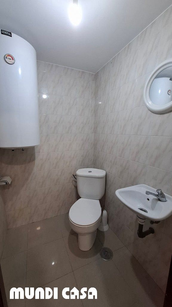 Commerciale da affittare in Boiro - 490 € (Rif: 9149678)