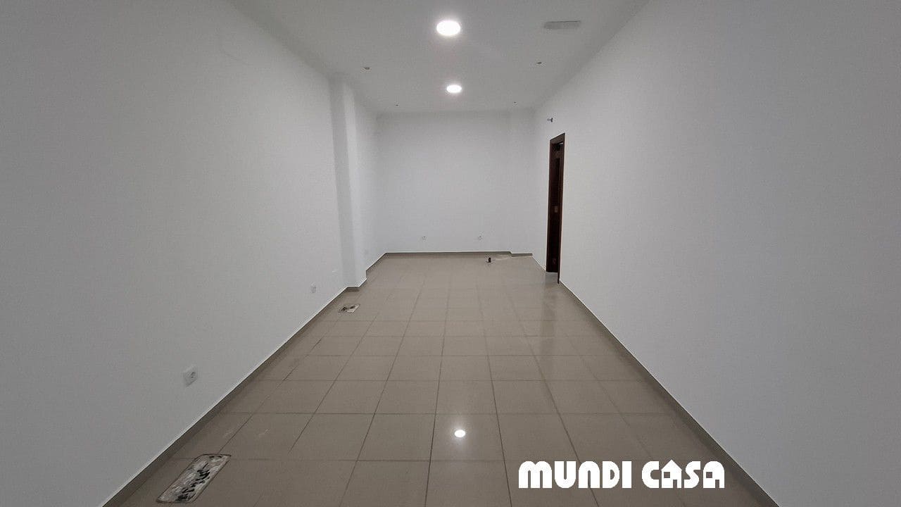 Commerciale da affittare in Boiro - 490 € (Rif: 9149678)