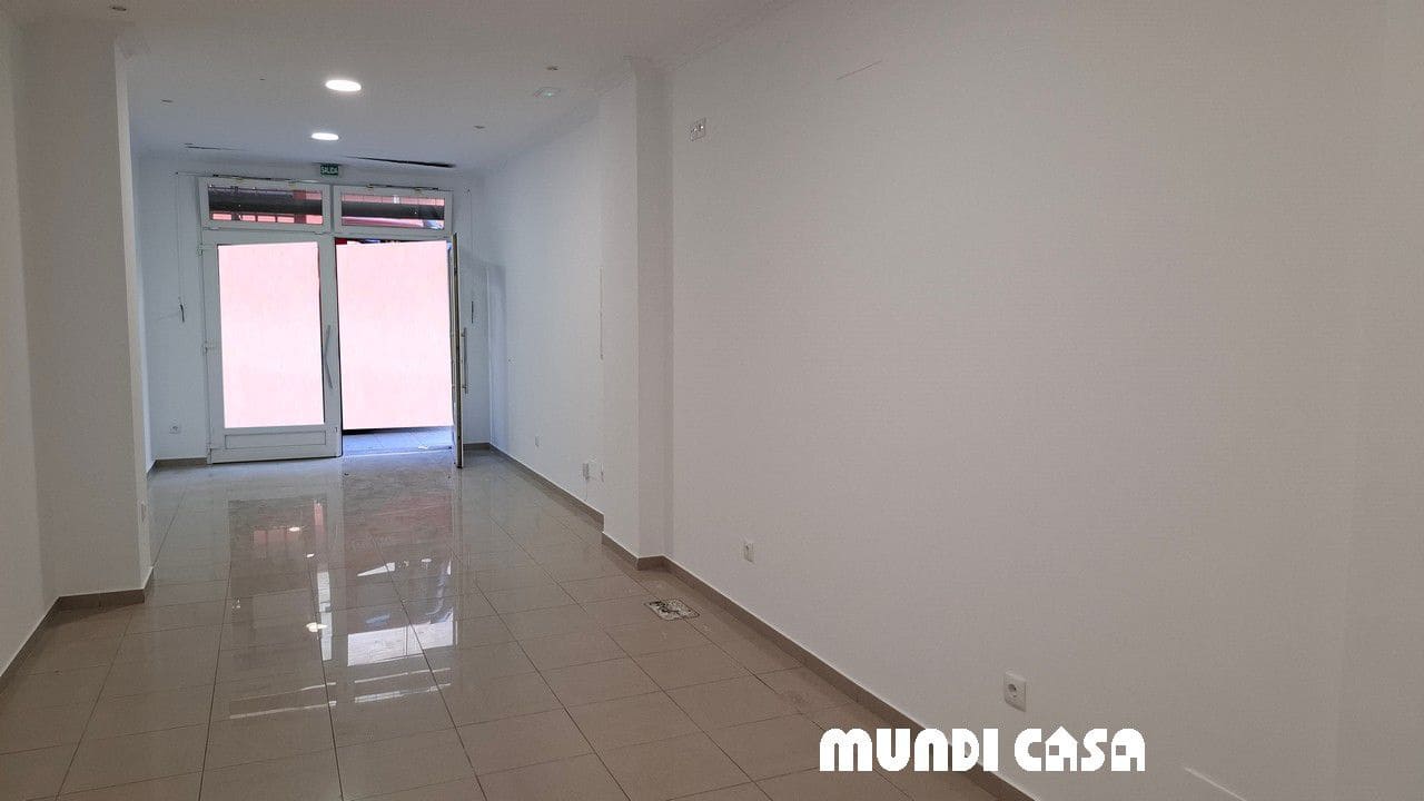 Commerciale da affittare in Boiro - 490 € (Rif: 9149678)