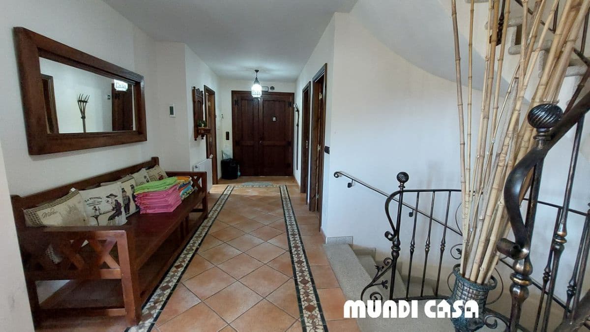 7 soverom Hus til salgs i Ribeira med garasje - € 890 000 (Ref: 9379448)