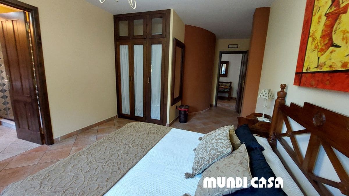 7 soverom Hus til salgs i Ribeira med garasje - € 890 000 (Ref: 9379448)