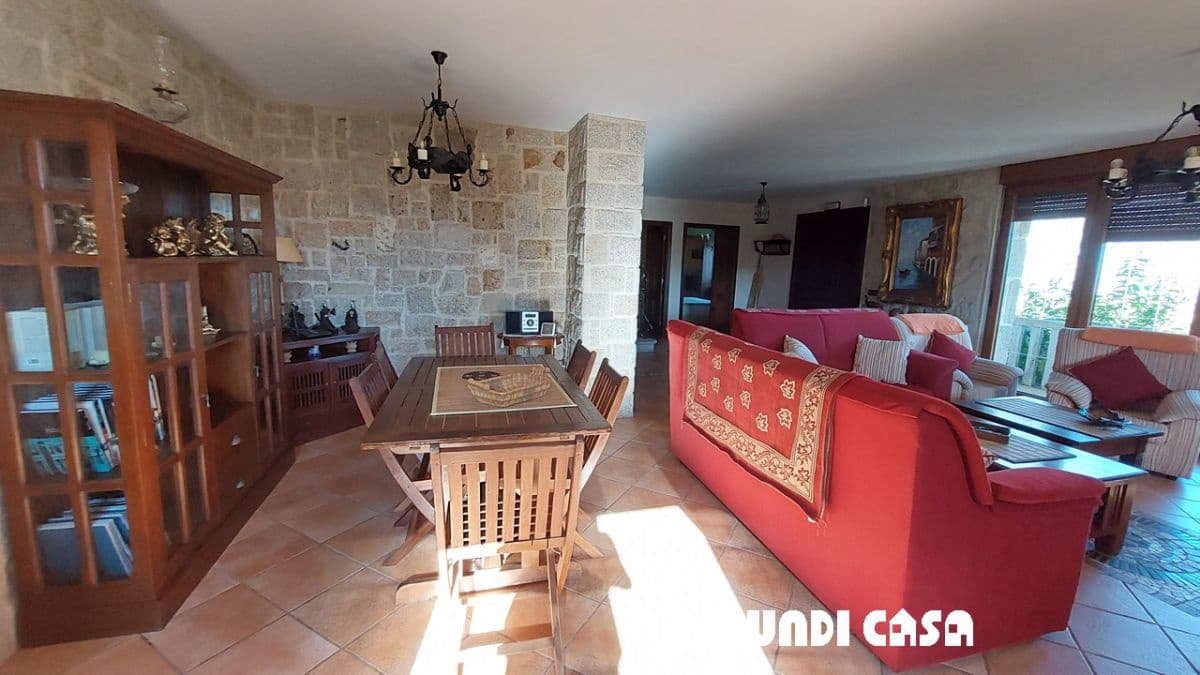 7 soverom Hus til salgs i Ribeira med garasje - € 890 000 (Ref: 9379448)