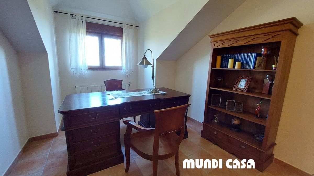 7 soverom Hus til salgs i Ribeira med garasje - € 890 000 (Ref: 9379448)