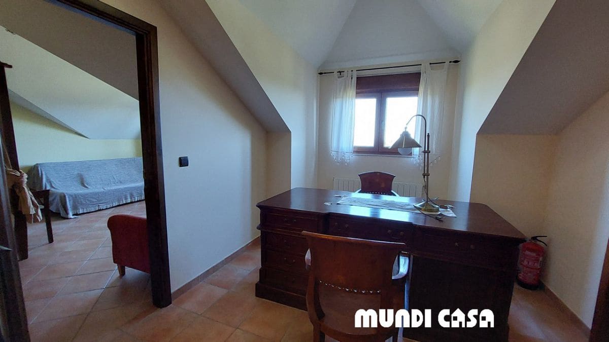 7 soverom Hus til salgs i Ribeira med garasje - € 890 000 (Ref: 9379448)