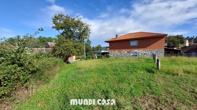 Finca/Country House for sale in Boiro - € 33,000 (Ref: 9383210)