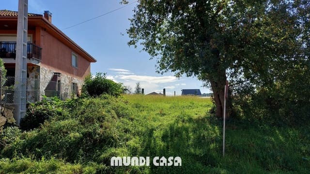 Finca/Country House for sale in Boiro - € 33,000 (Ref: 9383210)