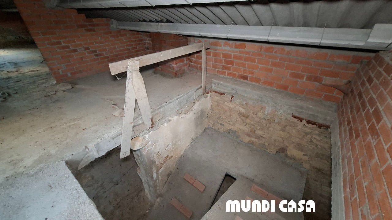 Townhouse for sale in Ribeira - € 120,000 (Ref: 9406309)