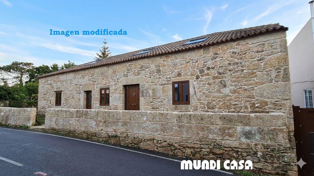 Townhouse for sale in Ribeira - € 145,000 (Ref: 9406309)