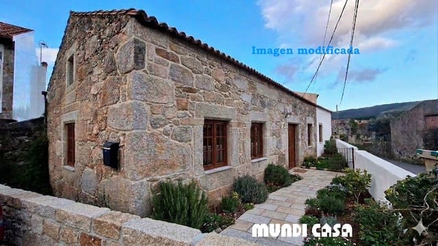 Casa em Banda para venda em Ribeira - 145 000 € (Ref: 9406309)