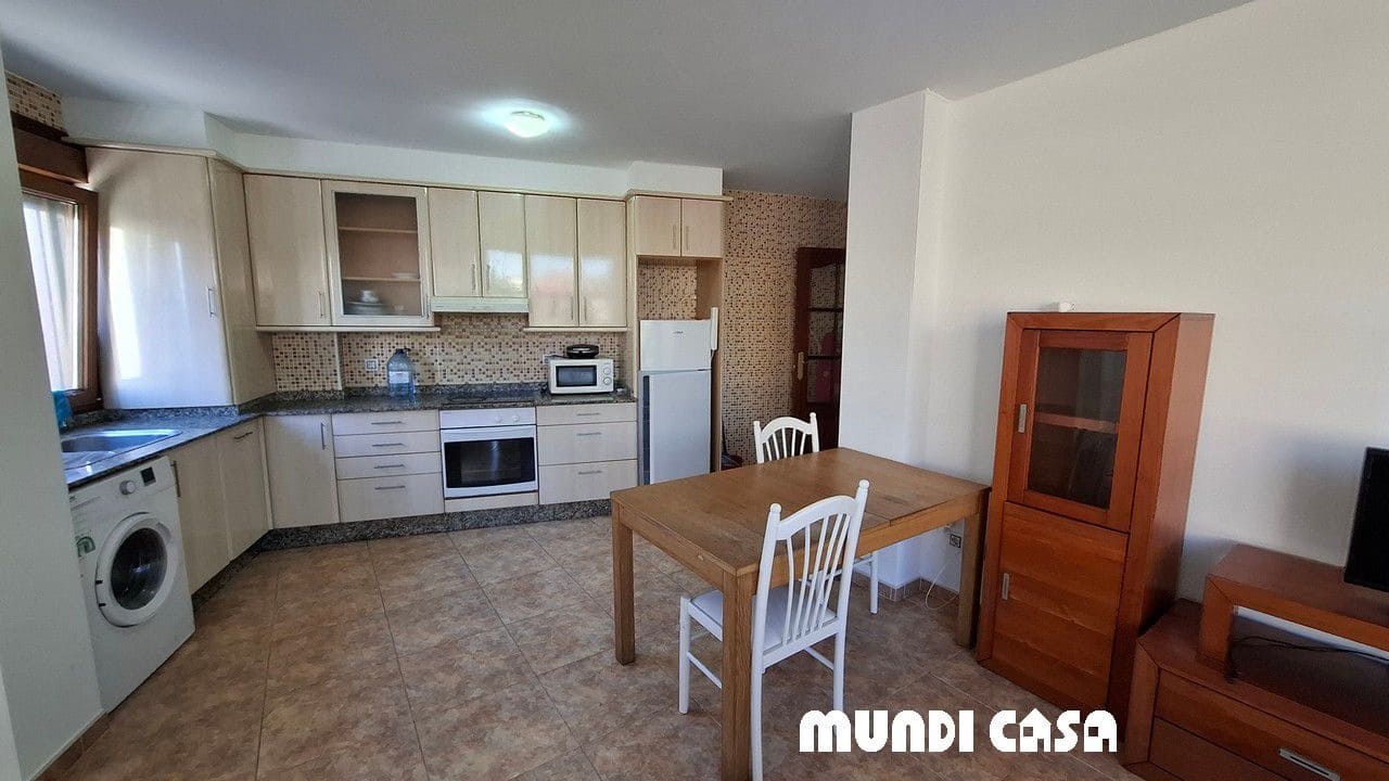 2 bedroom Apartment for sale in Boiro with garage - € 140,000 (Ref: 9480990)