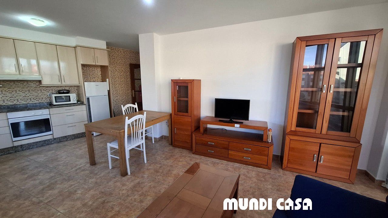 2 bedroom Apartment for sale in Boiro with garage - € 140,000 (Ref: 9480990)