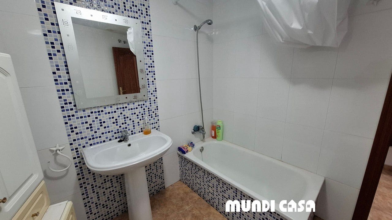 2 bedroom Apartment for sale in Boiro with garage - € 140,000 (Ref: 9480990)
