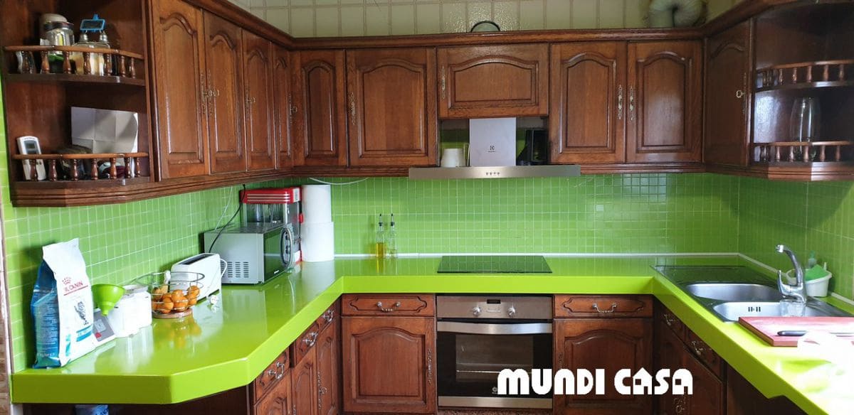 3 bedroom Townhouse for sale in Boiro with garage - € 308,000 (Ref: 9644596)