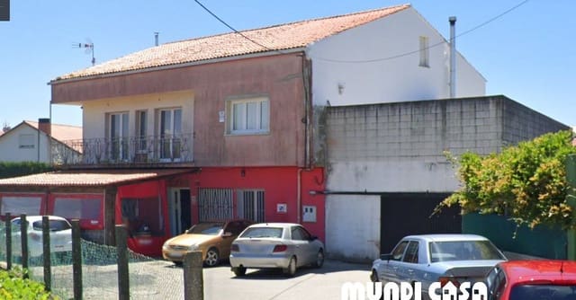 3 bedroom Townhouse for sale in Boiro with garage - € 308,000 (Ref: 9644596)