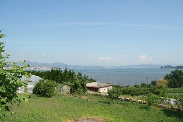 8 slaapkamer Huis te koop in Boiro met garage - € 125.000 (Ref: 9651287)