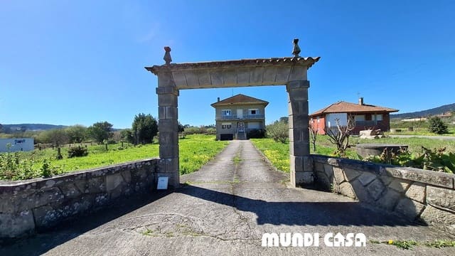 4 chambre Maison de Ville à vendre à Rianxo avec garage - 350 000 € (Ref: 9711157)