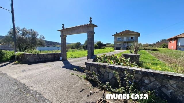 4 chambre Maison de Ville à vendre à Rianxo avec garage - 350 000 € (Ref: 9711157)