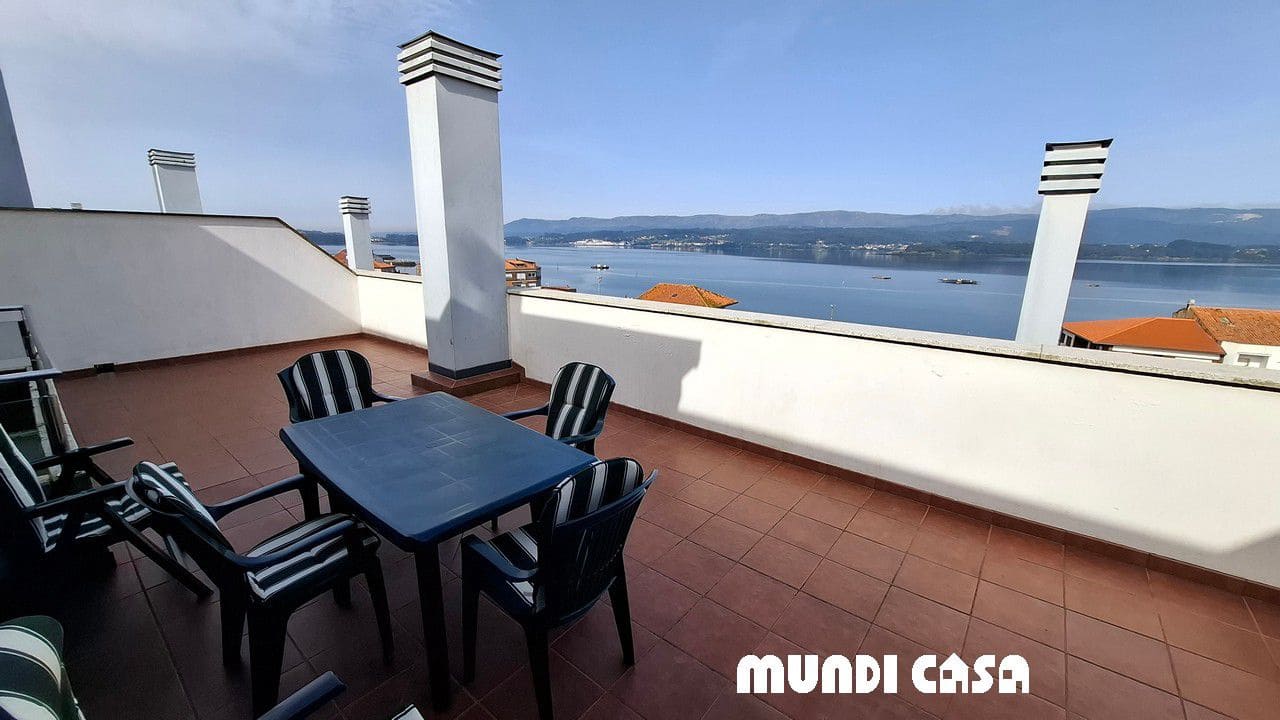 2 bedroom Apartment for sale in Rianxo with garage - € 210,000 (Ref: 9788199)
