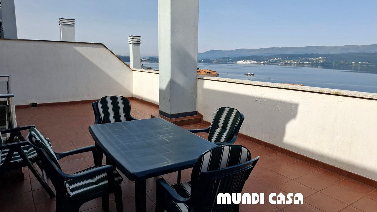 2 bedroom Apartment for sale in Rianxo with garage - € 210,000 (Ref: 9788199)