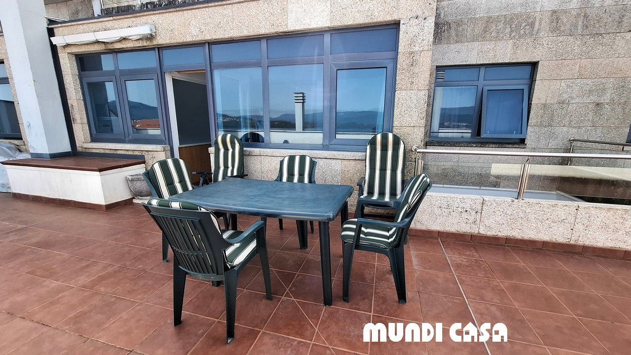 2 bedroom Apartment for sale in Rianxo with garage - € 210,000 (Ref: 9788199)