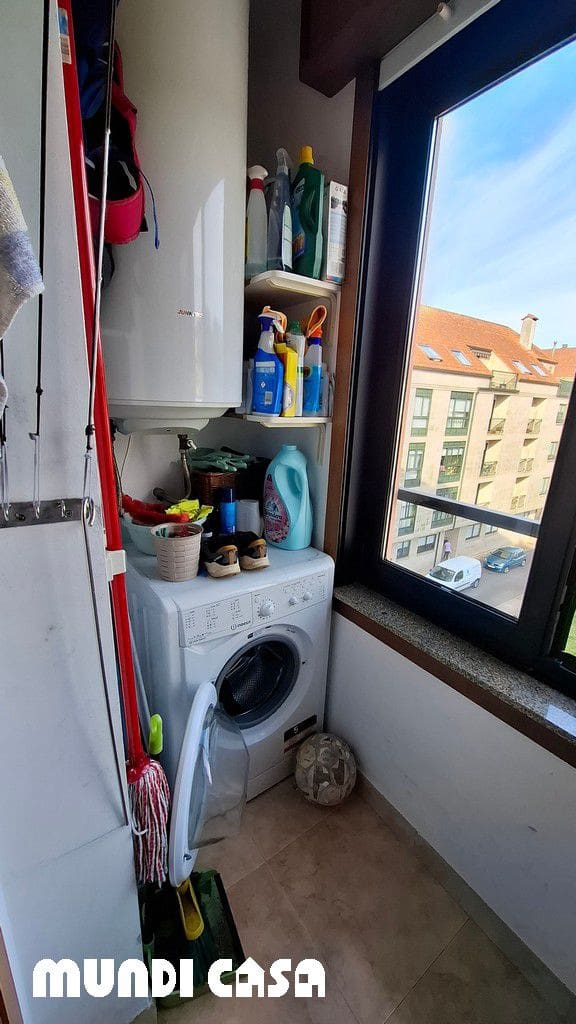 3 slaapkamer Flat te koop in A Pobra do Caraminal met garage - € 180.000 (Ref: 9807783)