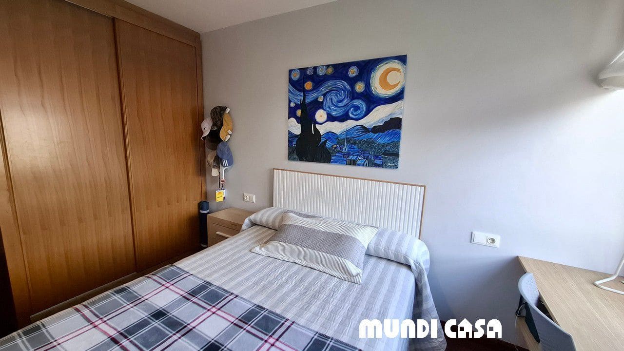 3 slaapkamer Flat te koop in A Pobra do Caraminal met garage - € 180.000 (Ref: 9807783)