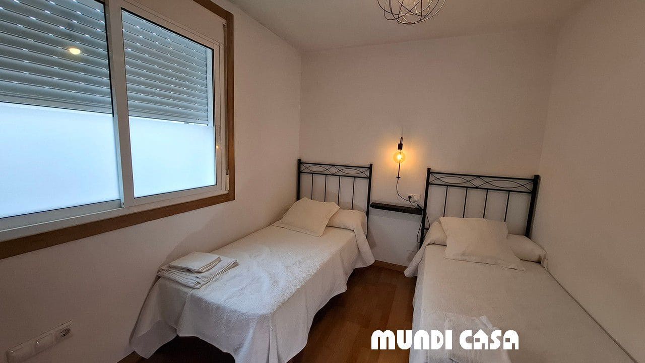 2 soveværelse Lejlighed til salg i Boiro med garage - € 186.000 (Ref: 9850959)