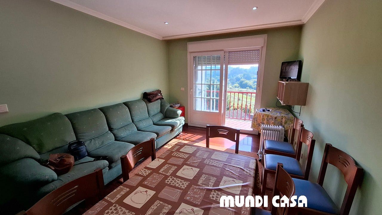 3 bedroom Flat for sale in Boiro with garage - € 180,000 (Ref: 9861634)