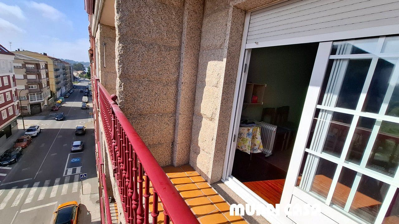 3 bedroom Flat for sale in Boiro with garage - € 180,000 (Ref: 9861634)