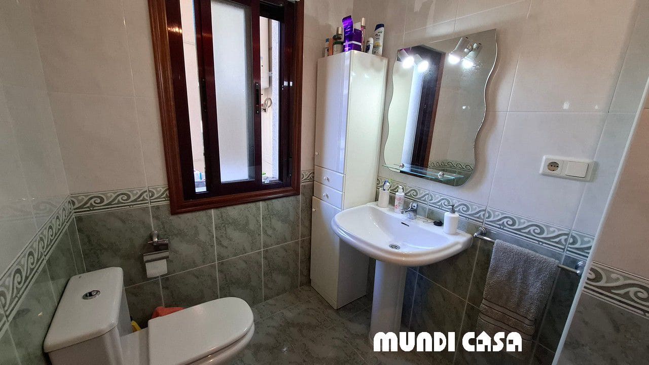 2 slaapkamer Appartement te koop in Boiro met garage - € 183.000 (Ref: 9952012)