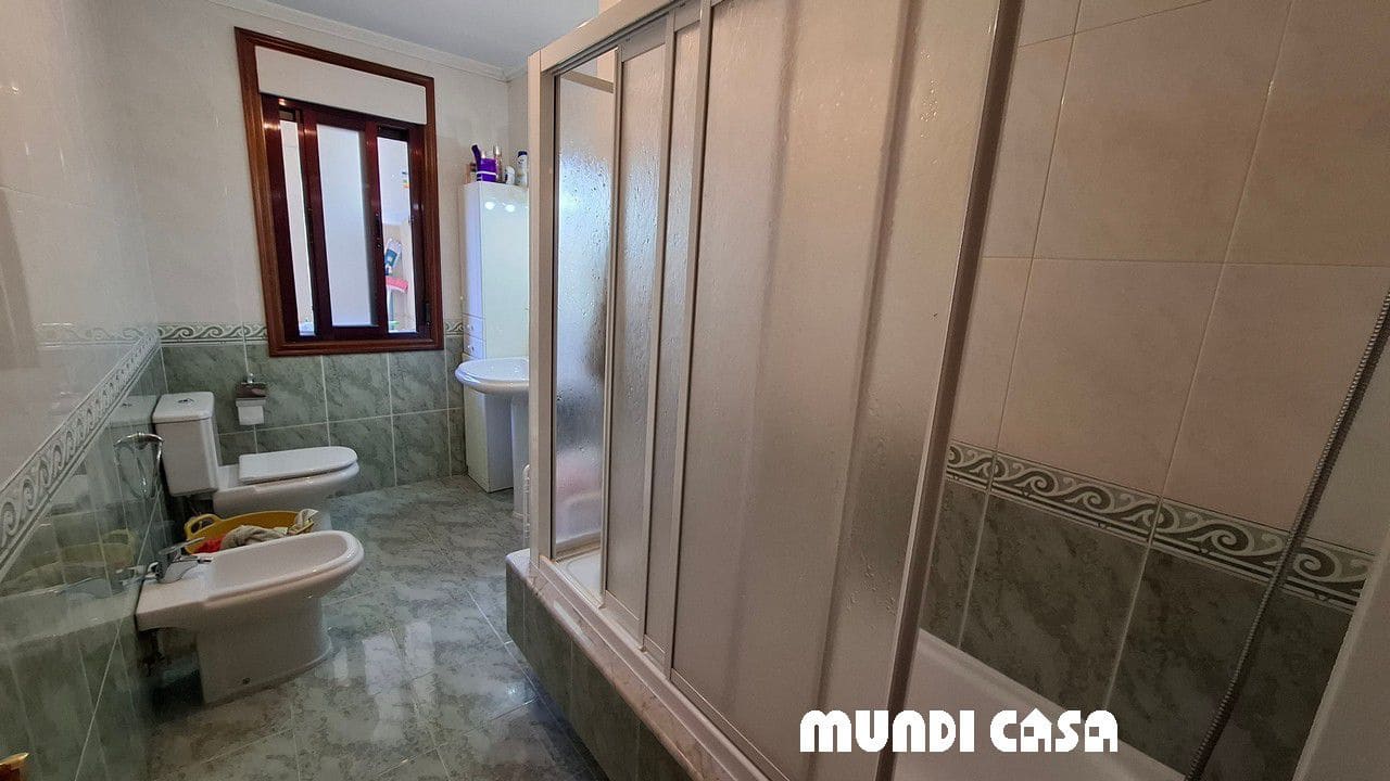 2 slaapkamer Appartement te koop in Boiro met garage - € 183.000 (Ref: 9952012)