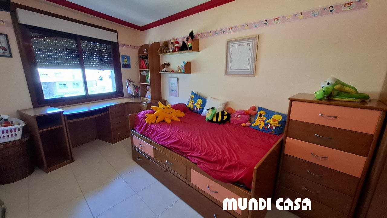 2 slaapkamer Appartement te koop in Boiro met garage - € 183.000 (Ref: 9952012)