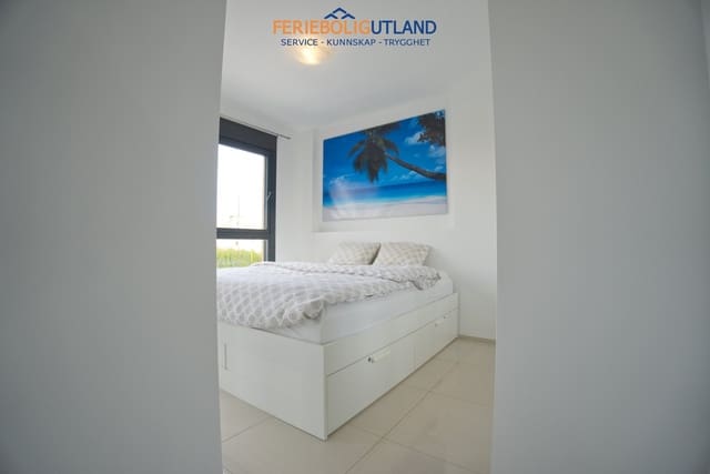 3 soverom Leilighet til salgs i La Zenia, Orihuela med svømmebasseng garasje - € 590 000 (Ref: 10000758)