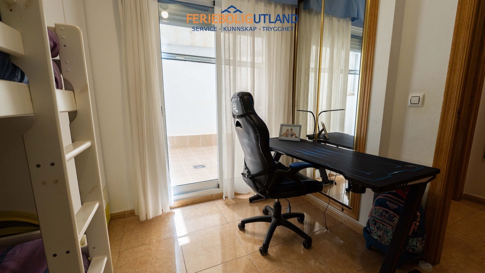 Apartamento de 2 habitaciones en Torrevieja en venta - 169.000 € (Ref: 10000759)