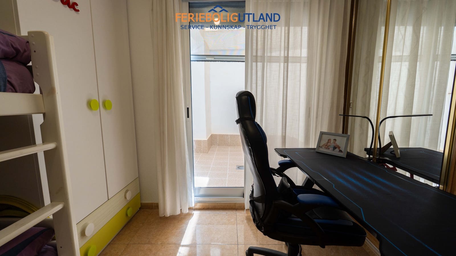 Apartamento de 2 habitaciones en Torrevieja en venta - 169.000 € (Ref: 10000759)