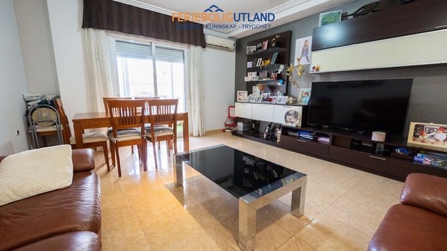 2 soveværelse Lejlighed til salg i Puerto Deportivo, Torrevieja - € 169.000 (Ref: 10000759)