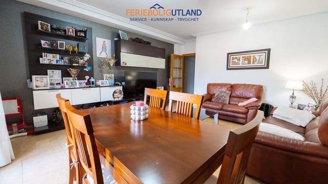 2 soveværelse Lejlighed til salg i Puerto Deportivo, Torrevieja - € 169.000 (Ref: 10000759)