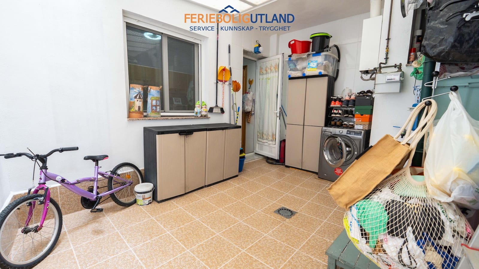 Apartamento de 2 habitaciones en Torrevieja en venta - 169.000 € (Ref: 10000759)