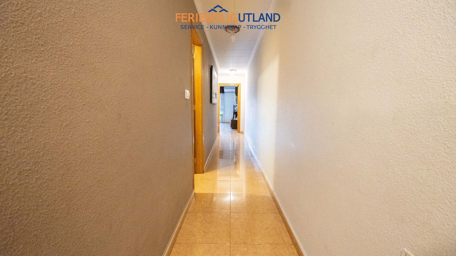 Apartamento de 2 habitaciones en Torrevieja en venta - 169.000 € (Ref: 10000759)