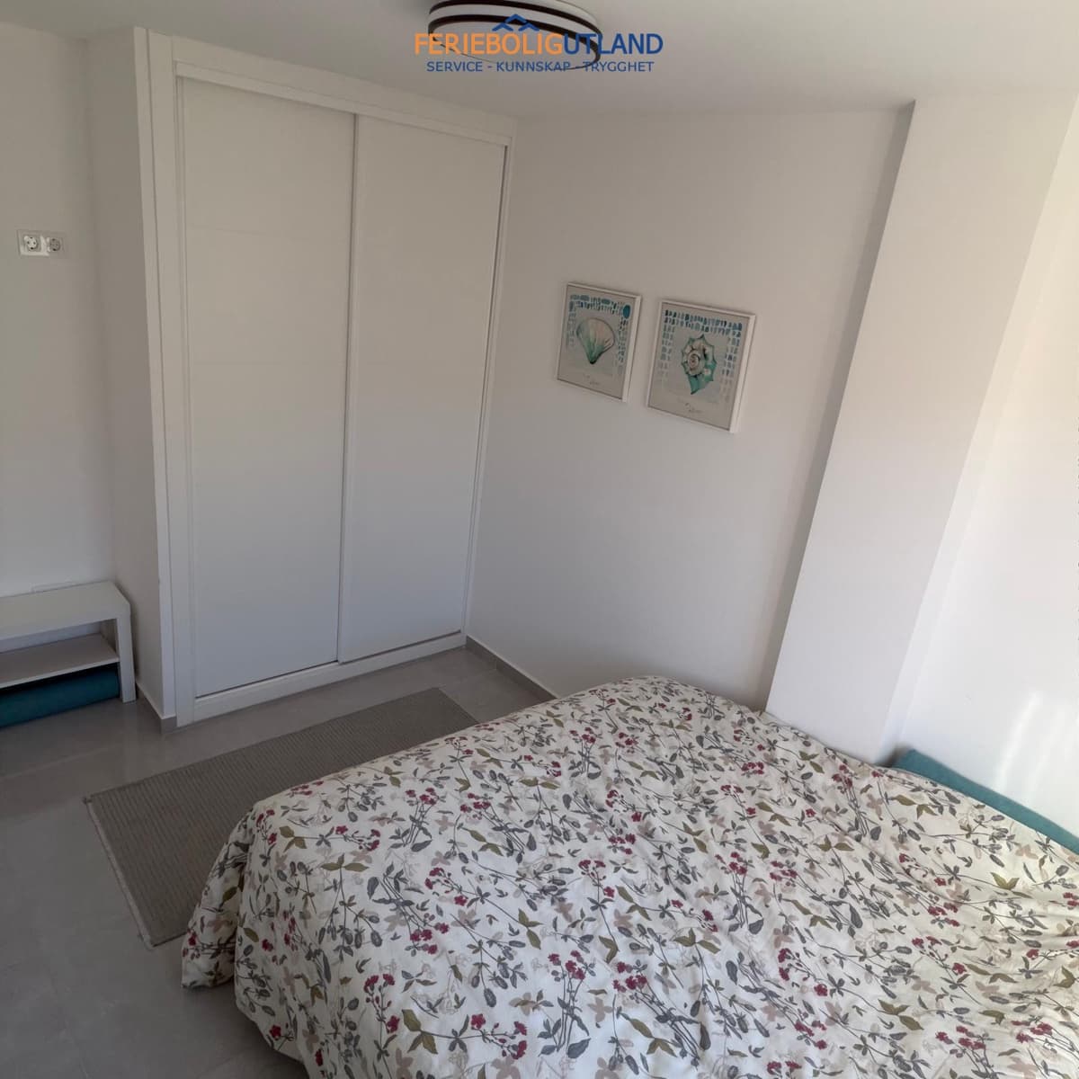 Apartamento de 2 habitaciones en Torrevieja en venta con piscina - 161.000 € (Ref: 10000760)