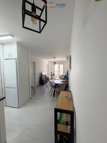 Apartamento de 2 habitaciones en Antonio Machado, Torrevieja en venta con piscina - 161.000 € (Ref: 10000760)