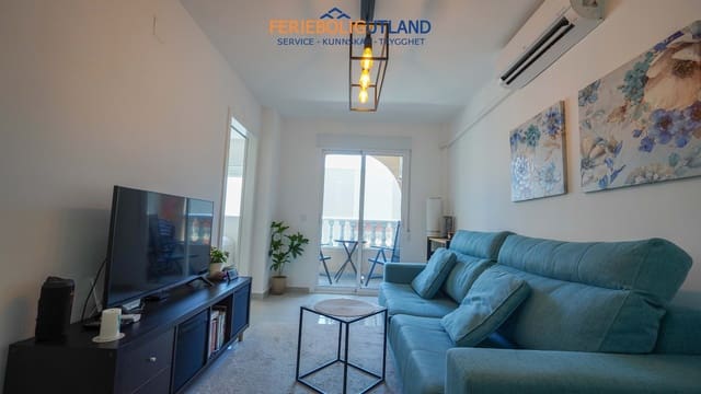 Apartamento de 2 habitaciones en Antonio Machado, Torrevieja en venta con piscina - 161.000 € (Ref: 10000760)