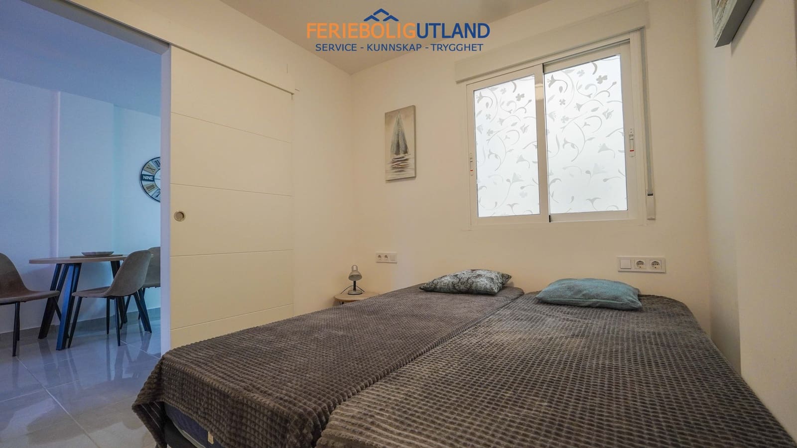 Apartamento de 2 habitaciones en Torrevieja en venta con piscina - 161.000 € (Ref: 10000760)
