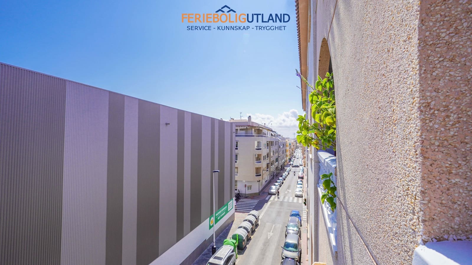 Apartamento de 2 habitaciones en Torrevieja en venta con piscina - 161.000 € (Ref: 10000760)
