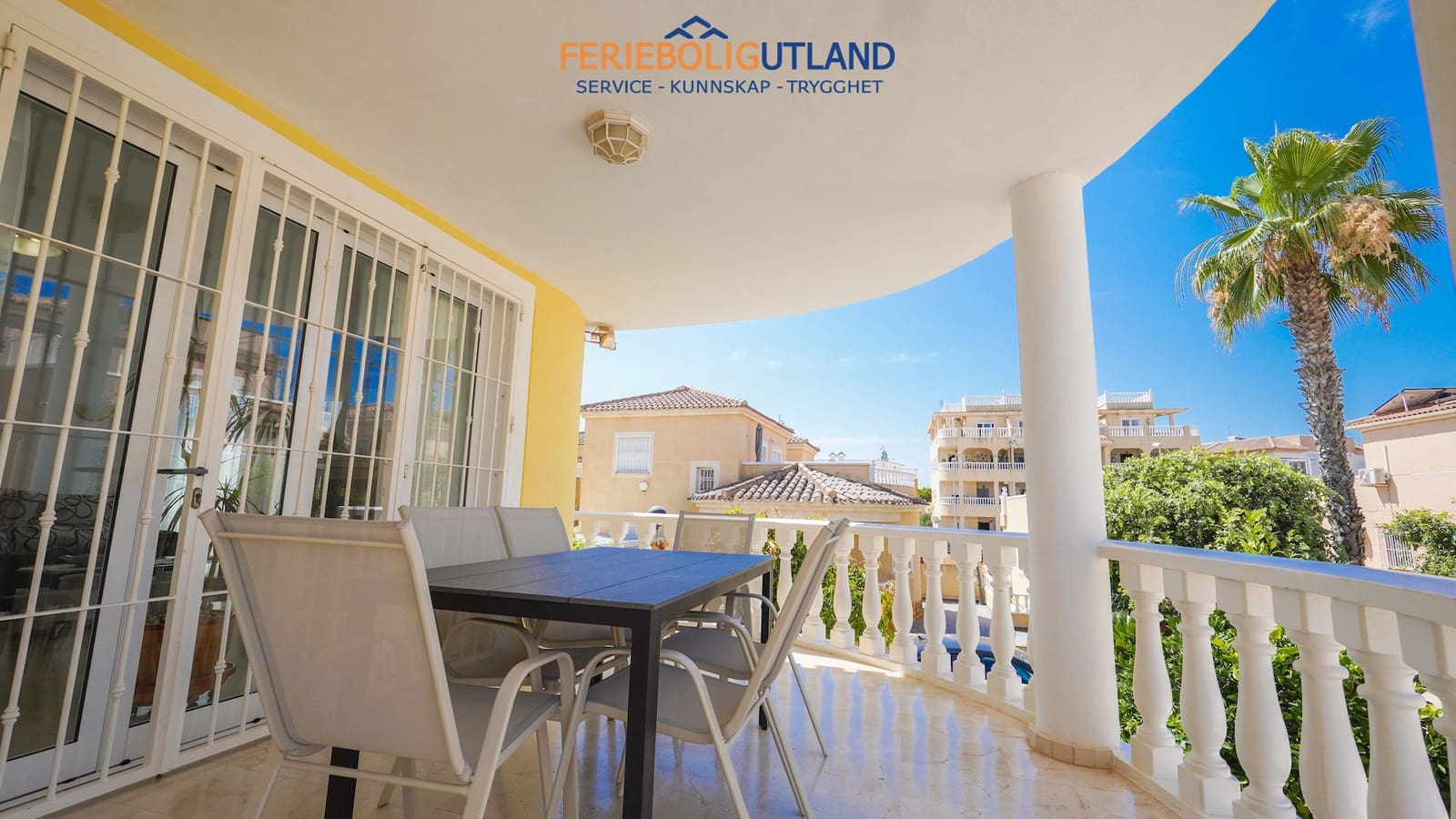 3 soverom Villa til salgs i Playa Flamenca med svømmebasseng garasje - € 490 000 (Ref: 10000761)