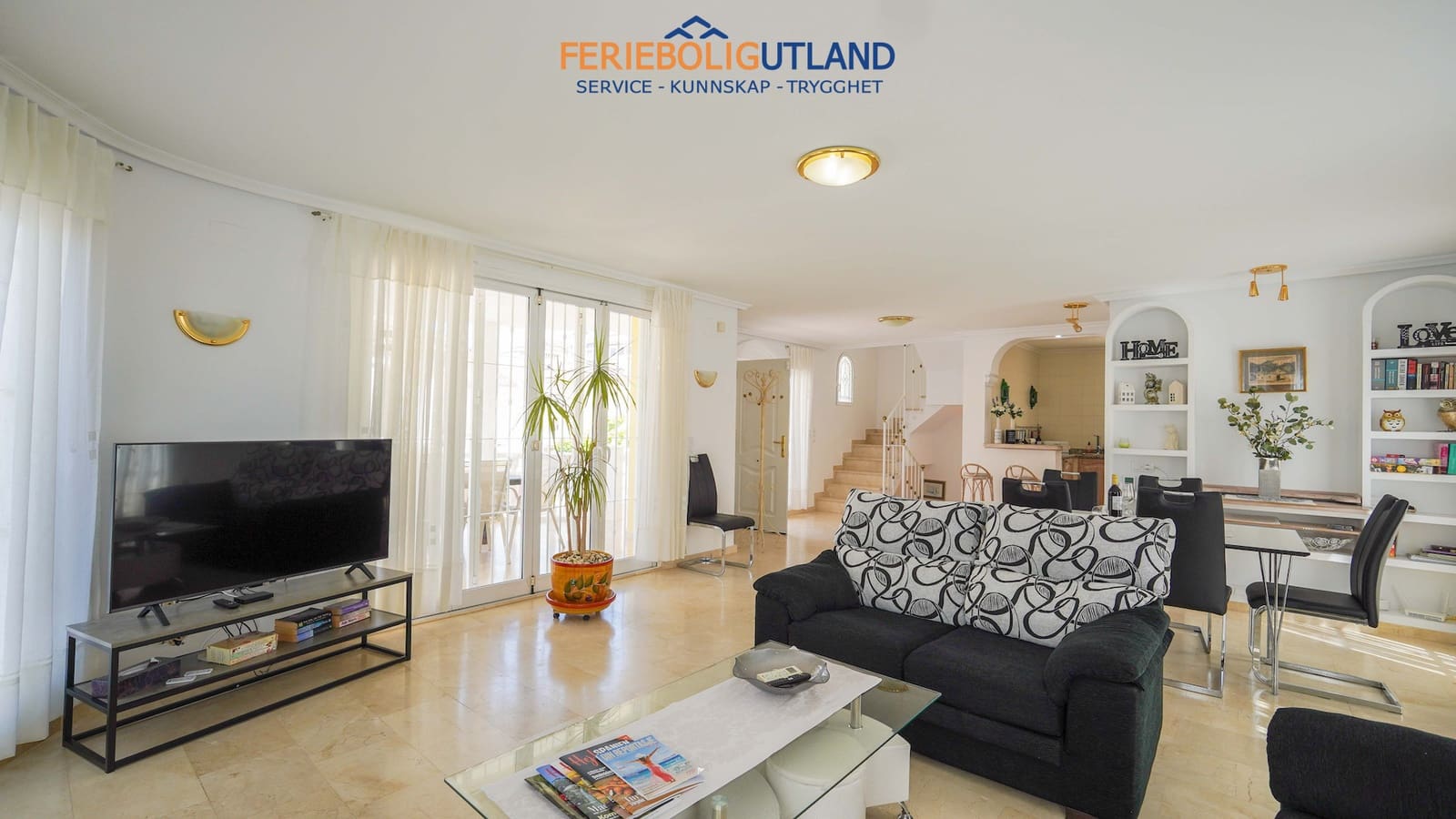 3 soverom Villa til salgs i Playa Flamenca med svømmebasseng garasje - € 490 000 (Ref: 10000761)
